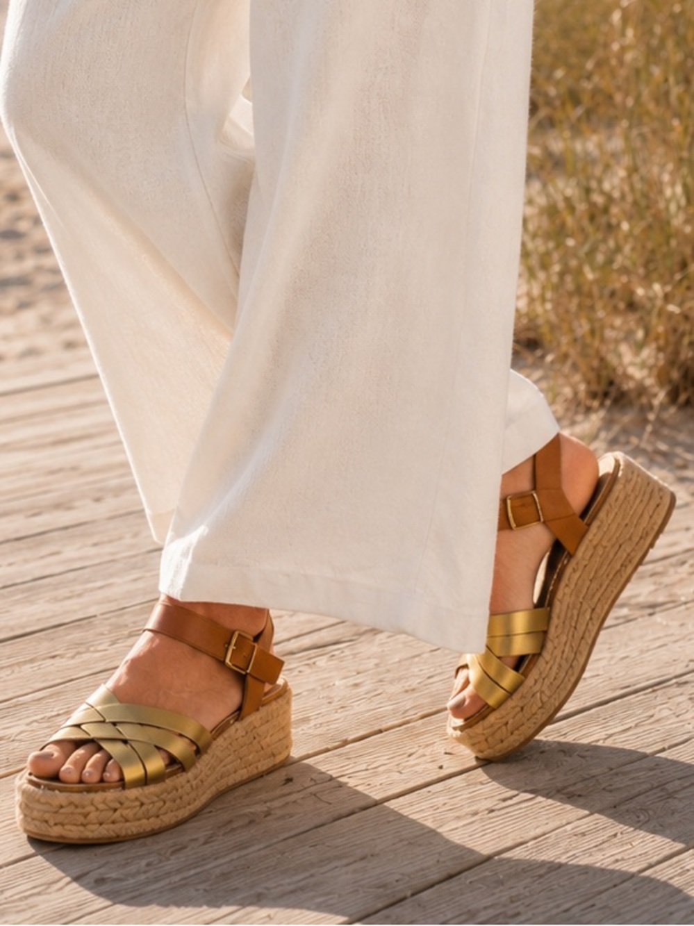 Sam Edelman Darline Espadrilles Women’s Size 7.5 Goldish Sandals 7 1/2 Glitzy